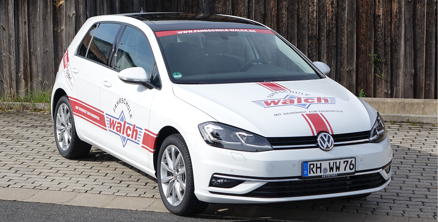 FahrschuleWalch_Bilder3sp_355x150px_Auto3